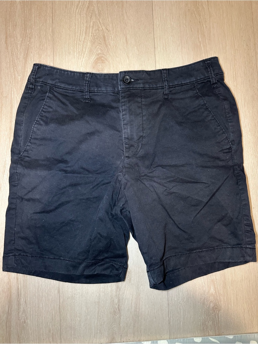 Hollister Flat Front Epic Flex Short 7" Men's Black Waist 32